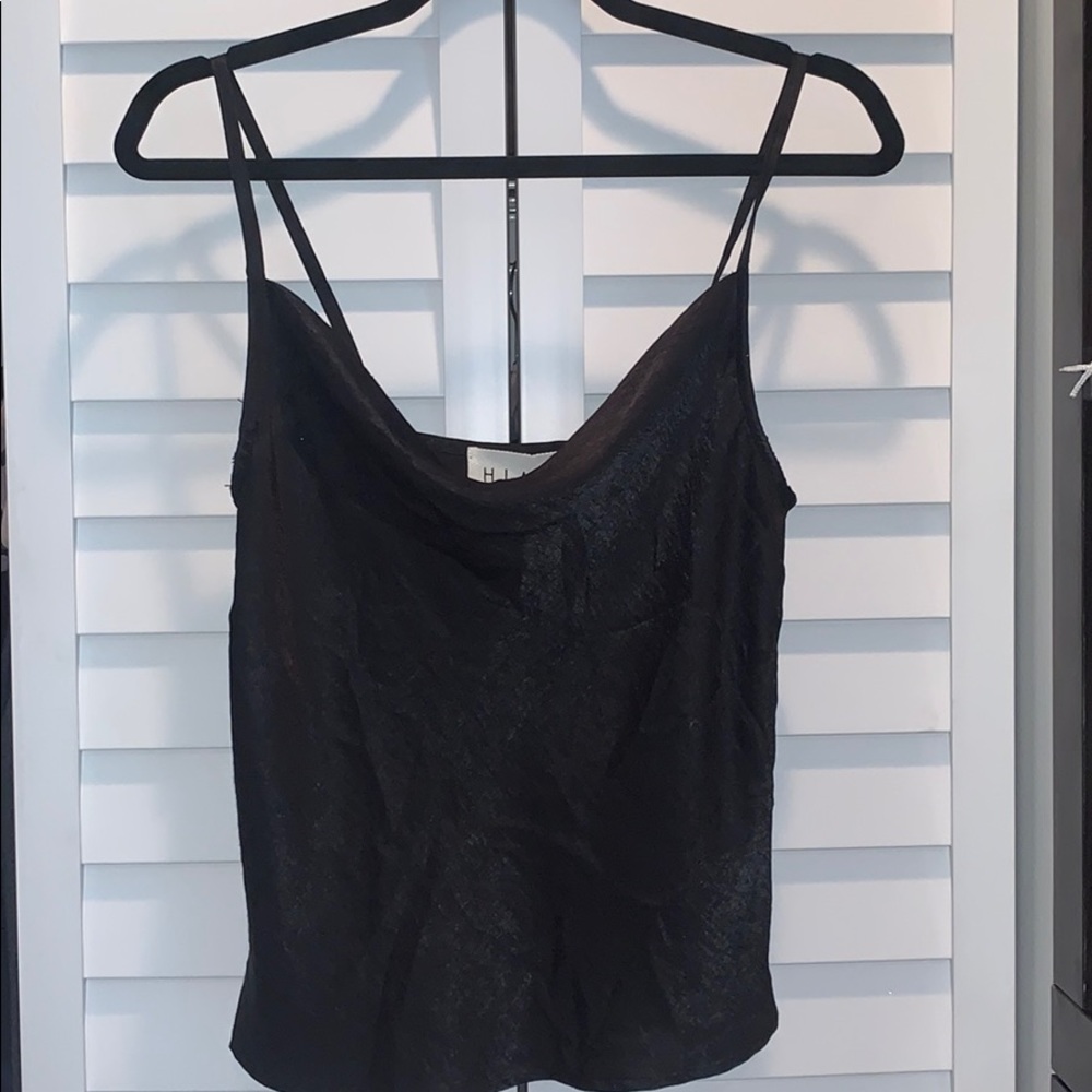 black tank - Picture 3 of 6
